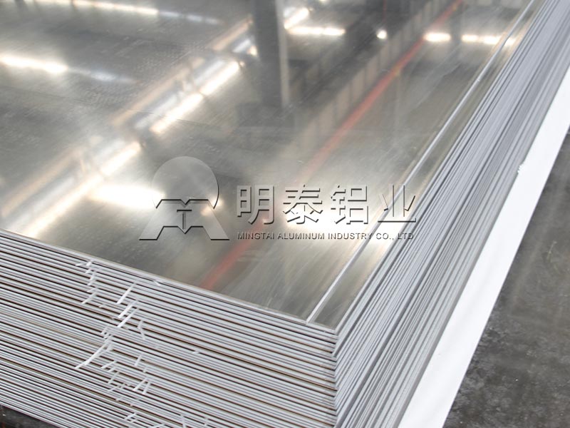 河南燈具料3104鋁板生產(chǎn)廠家，上市公司品質(zhì)放心